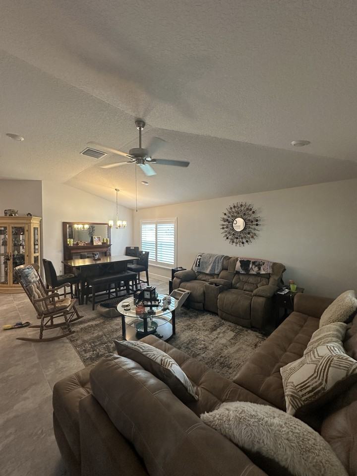 2374 Middlebury Dr Se #1 - Photo 6 of 20