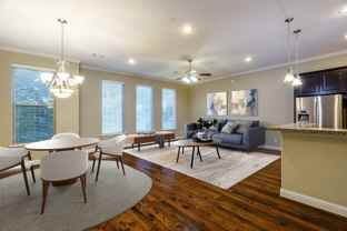 1518 Birdsall St #A - Photo 1 of 1