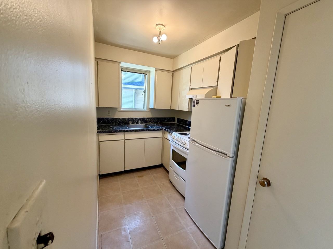8667 Cartier Street - Photo 6 of 10