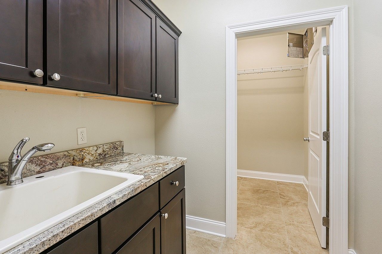 22404 Gemstone Pl #1 - Photo 4 of 16