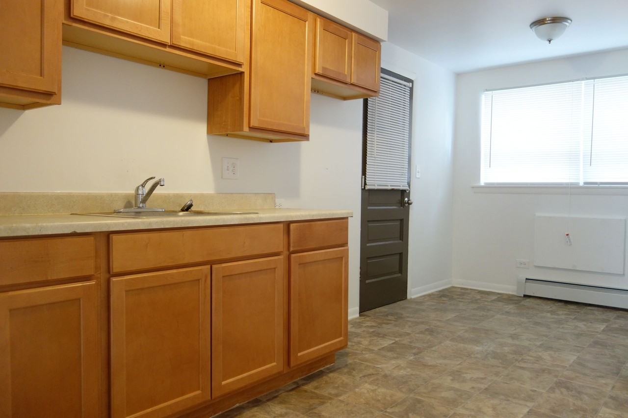 14133 S School - Photo 2 of 11