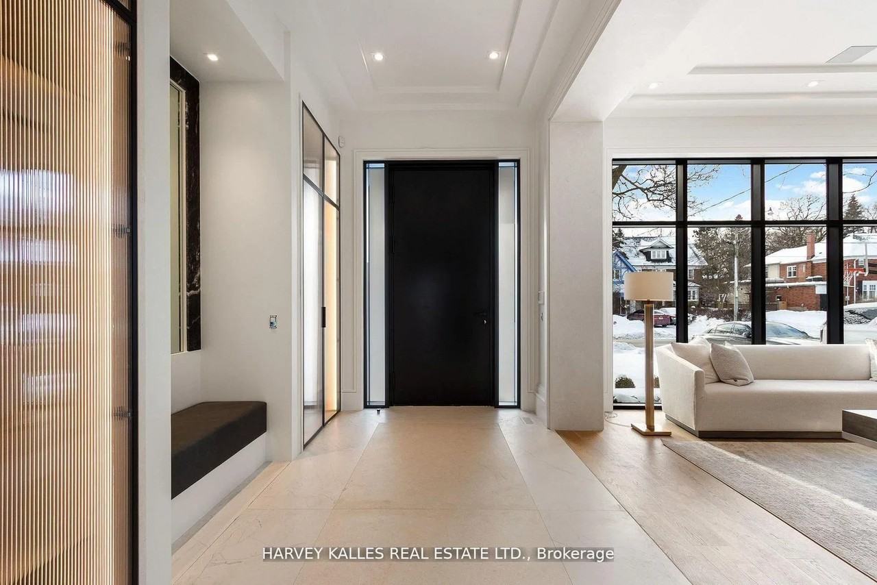 370 Glengrove Avenue West - Photo 3 of 49