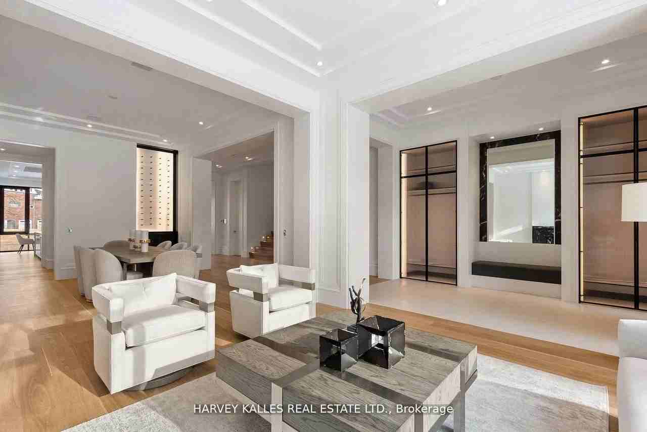 370 Glengrove Avenue West - Photo 6 of 49