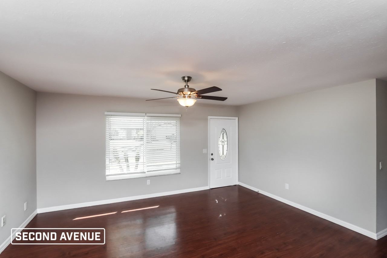 1581 Neosho St Ne - Photo 6 of 16