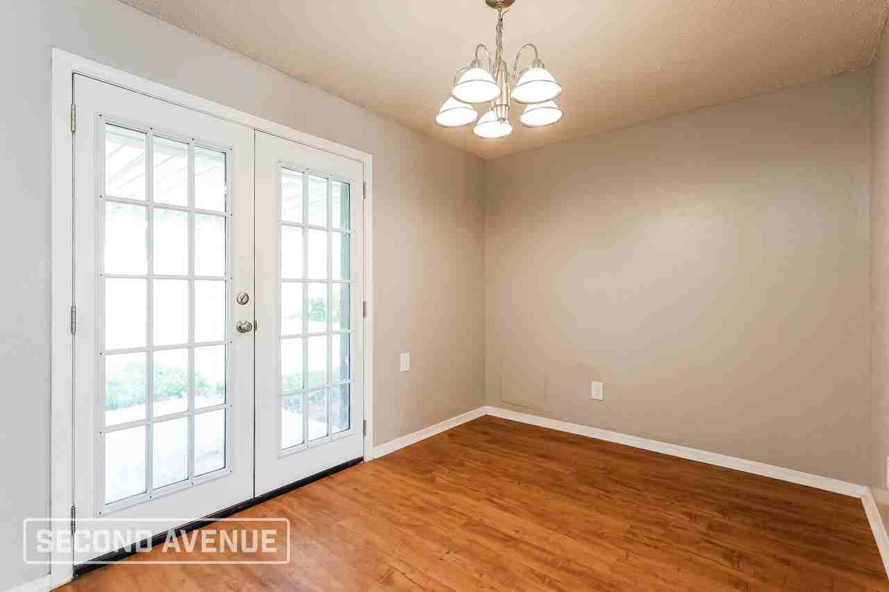 5316 S Bodine Dr - Photo 6 of 18