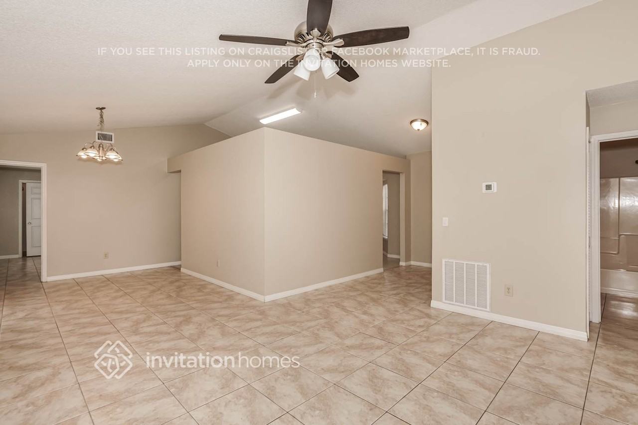 4490 Camberly St - Photo 3 of 17