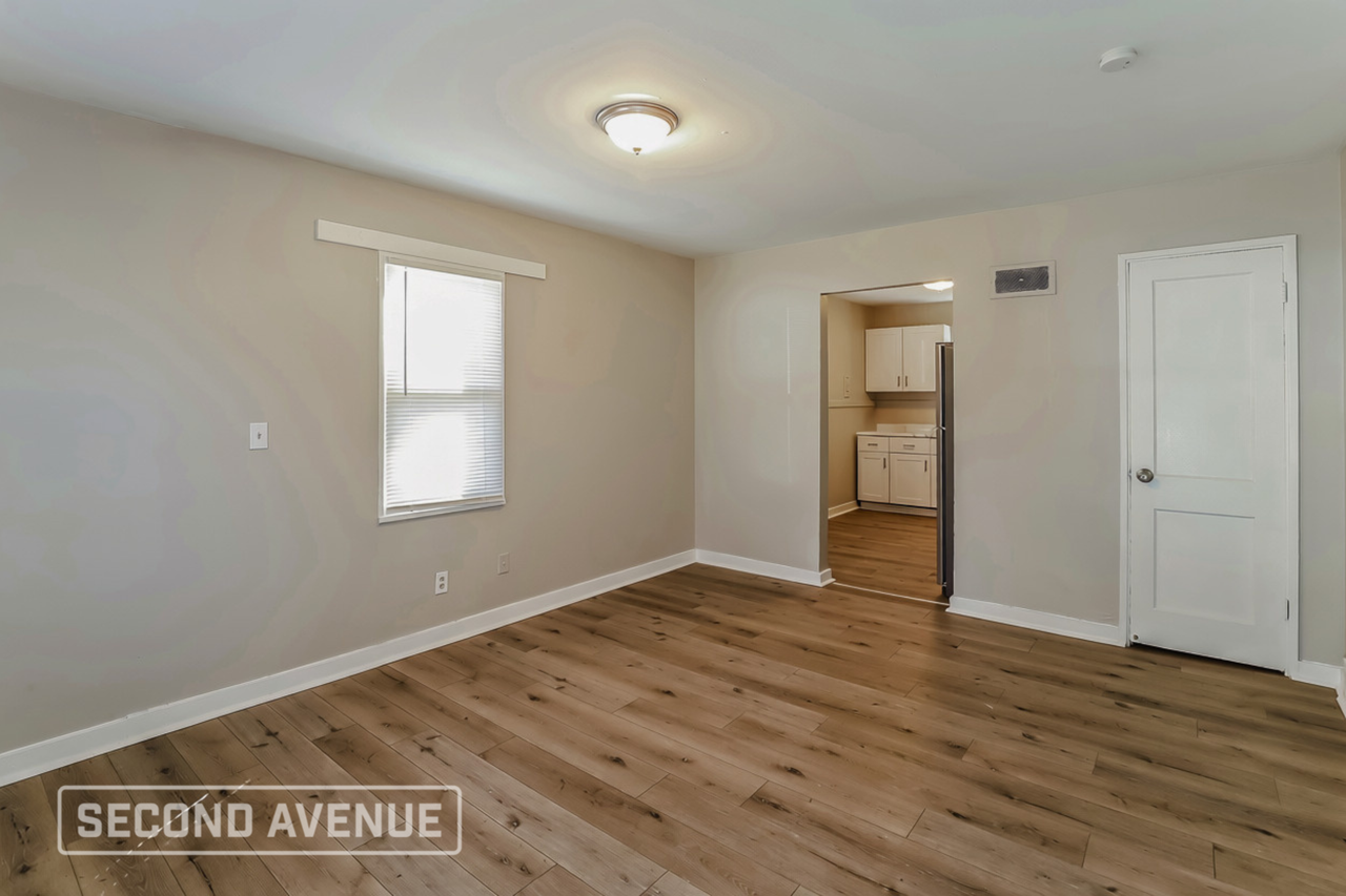 833 Stewart Ave - Photo 3 of 12