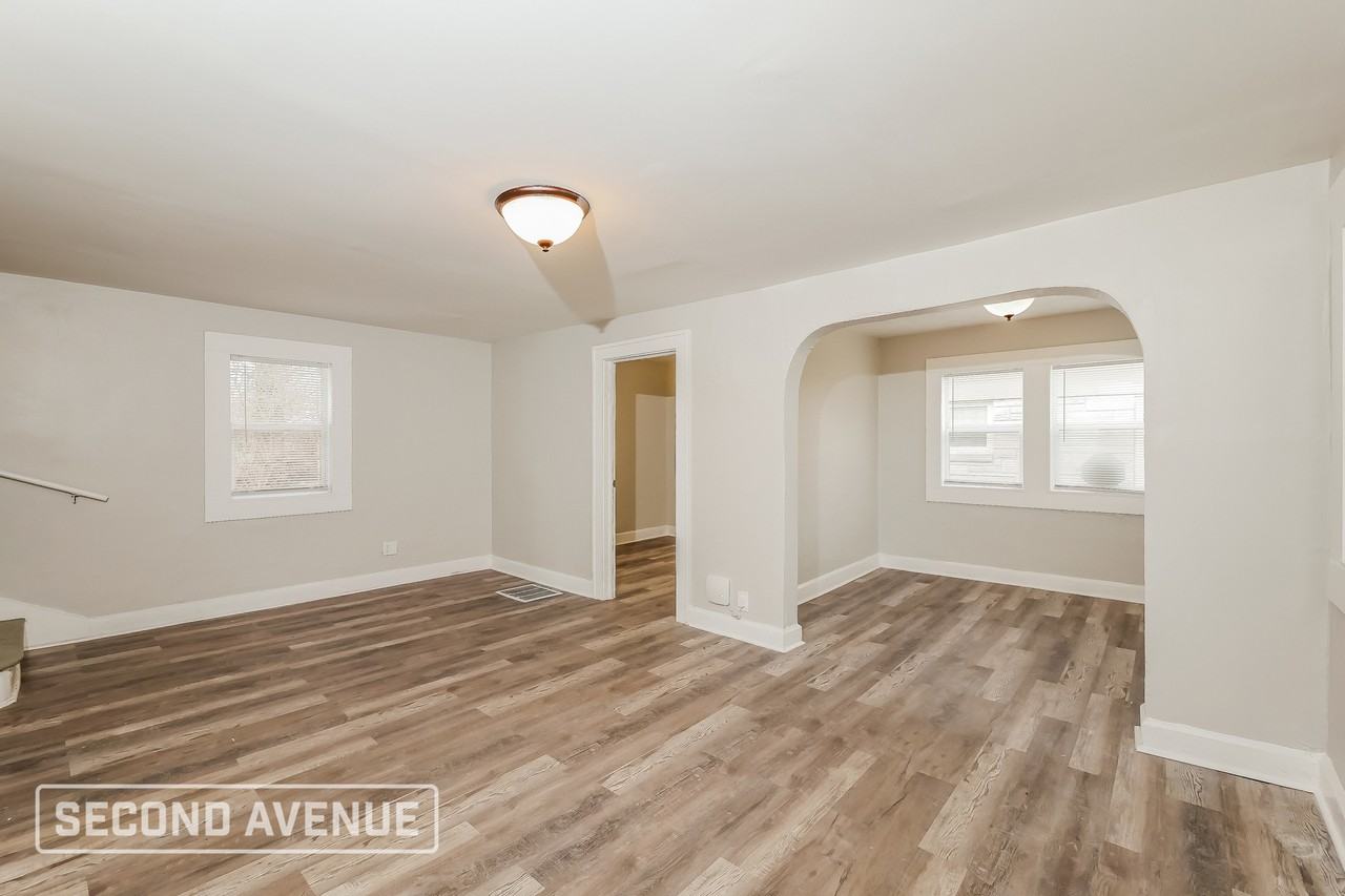 3659 N Euclid Ave - Photo 4 of 19