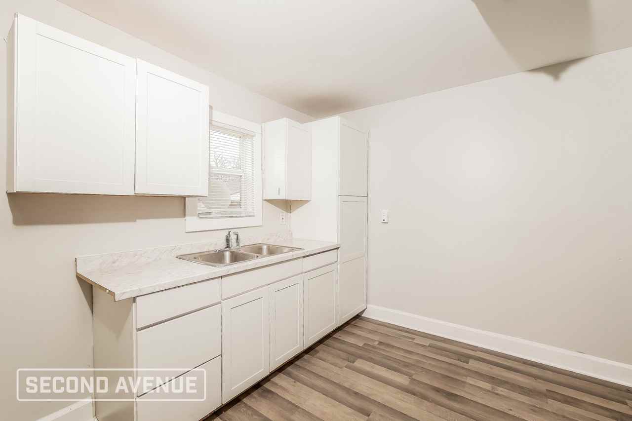 3659 N Euclid Ave - Photo 7 of 19