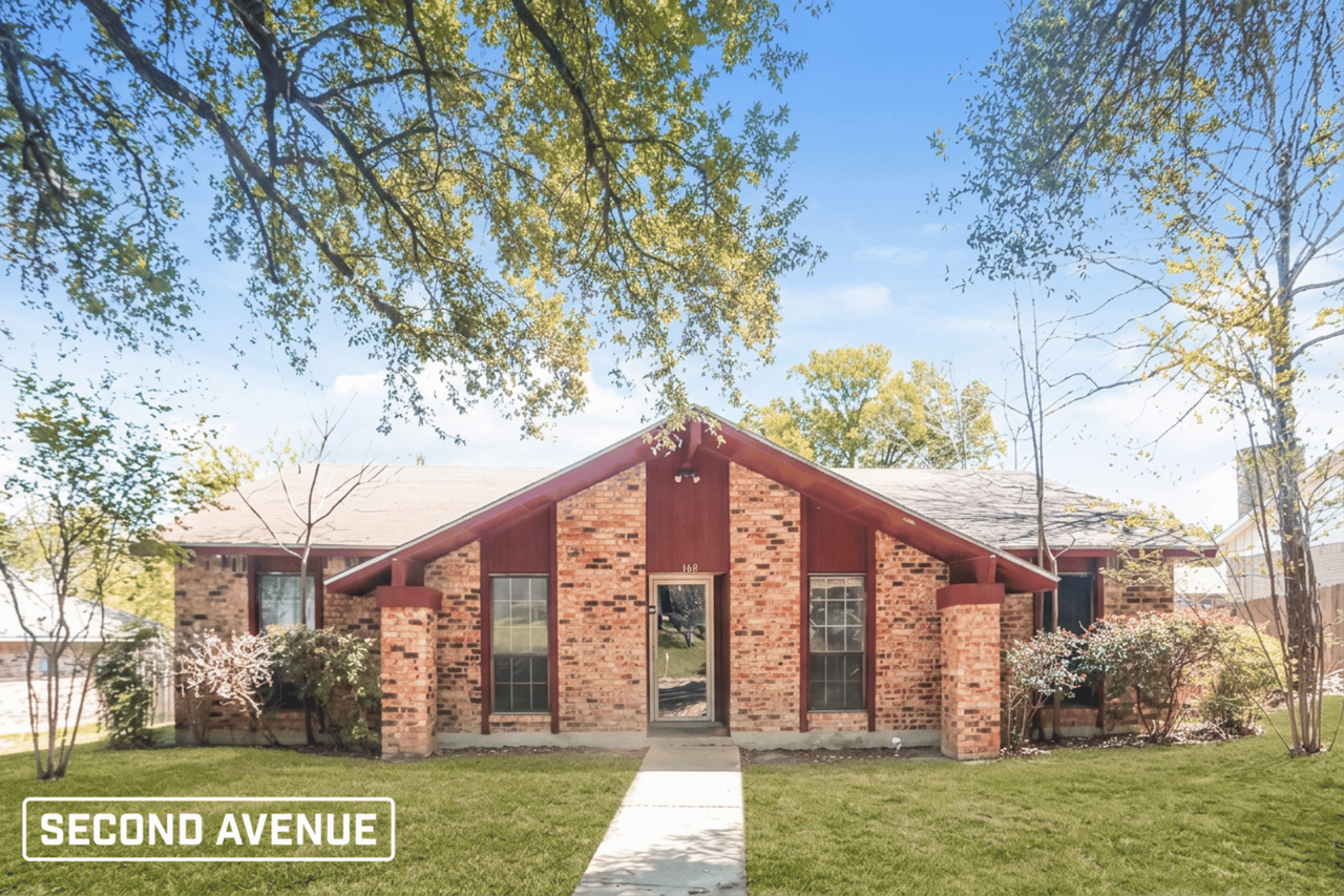 160 N Crestwood Blvd