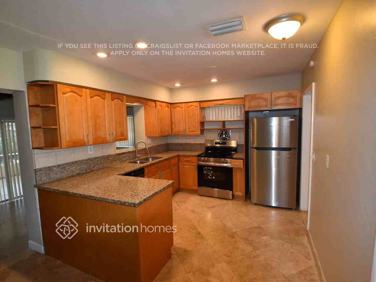 2720 Sw 15th Ct - Photo 6 of 23