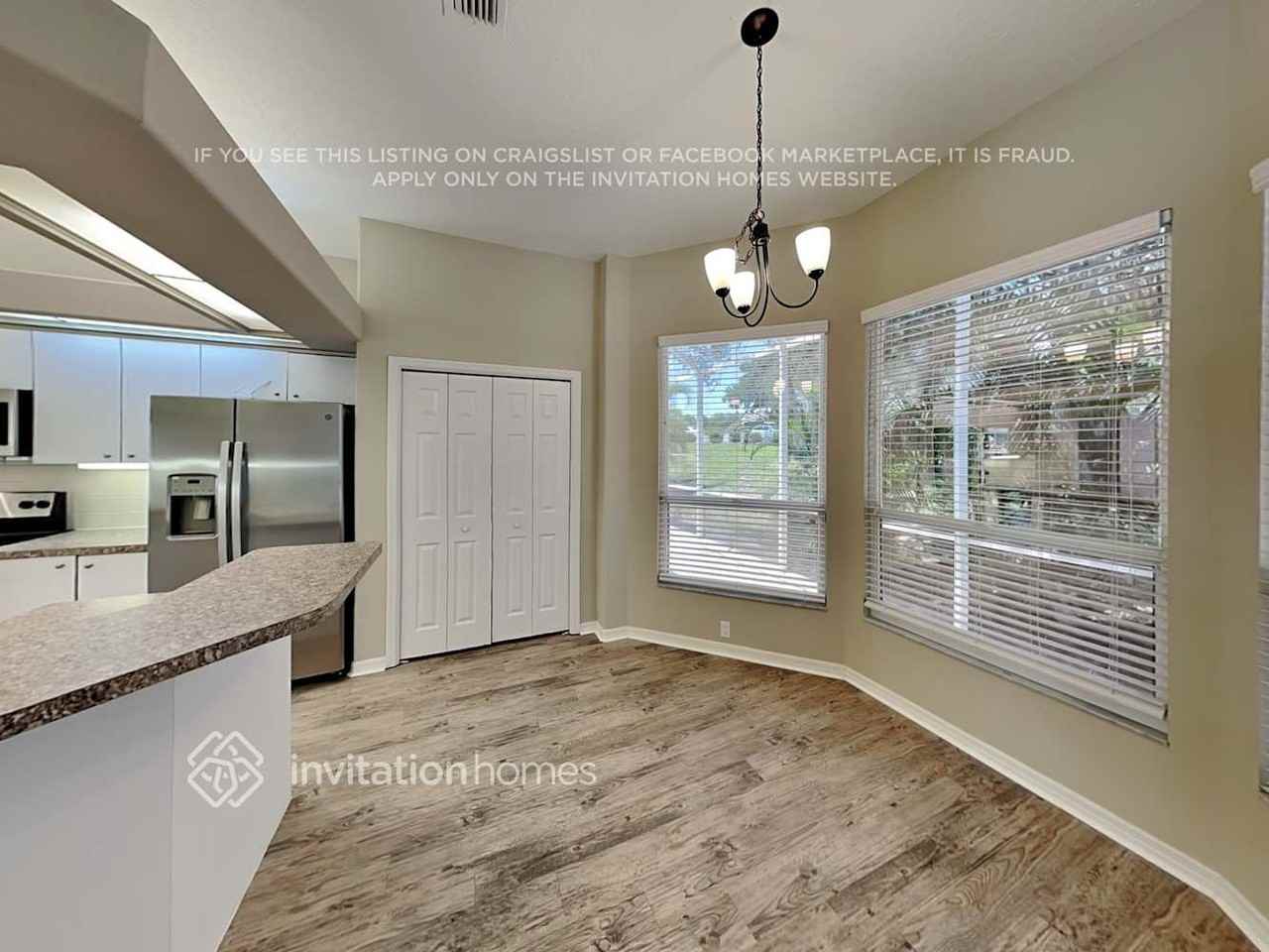 6614 Oakbrooke Cir - Photo 5 of 17