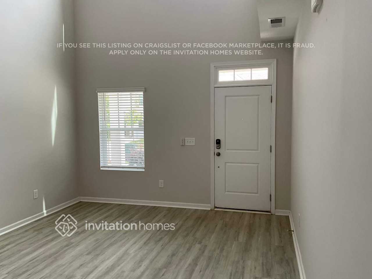 1907 Commerce Dr - Photo 3 of 11