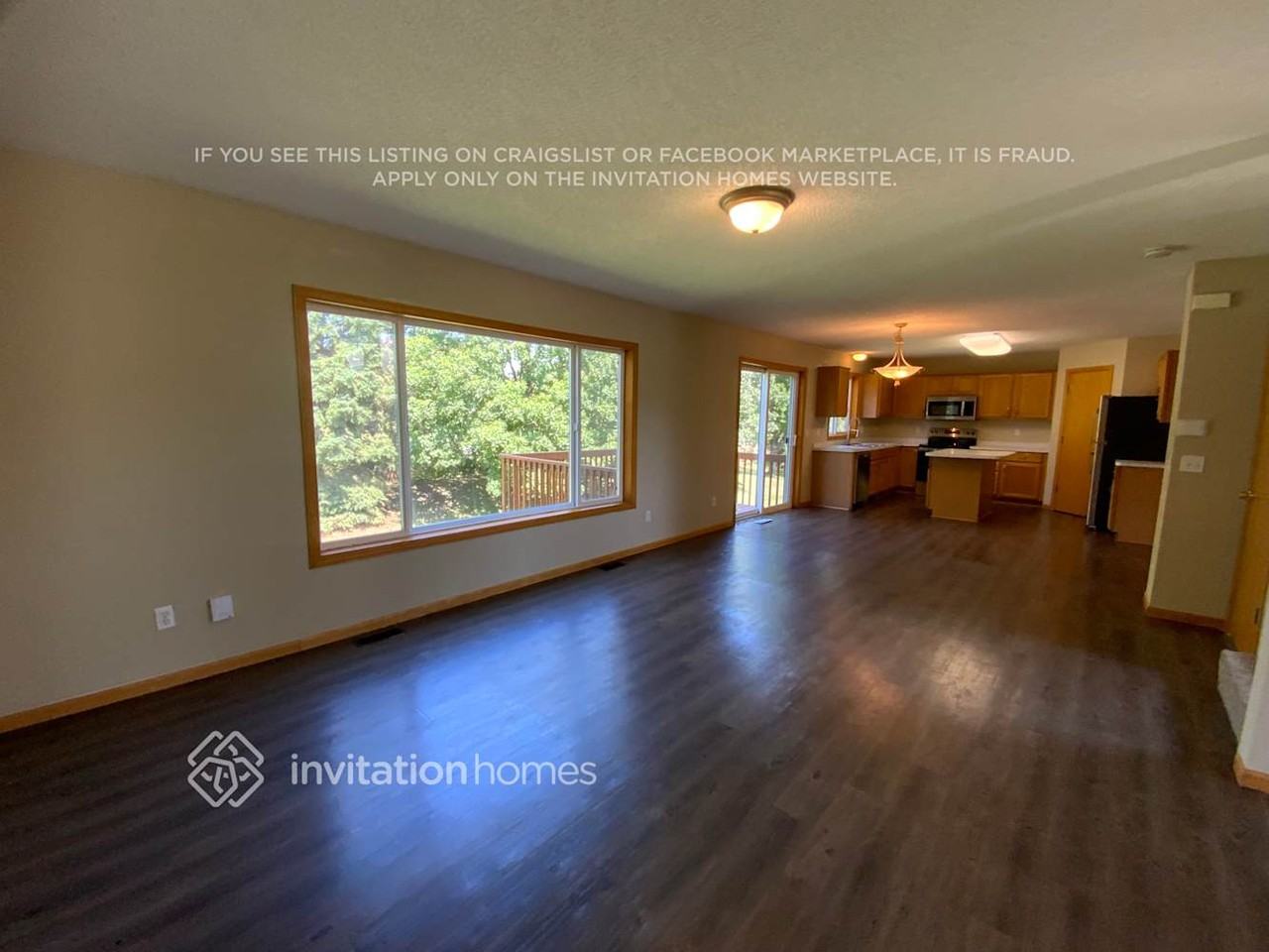 1311 Creekside Dr - Photo 7 of 24