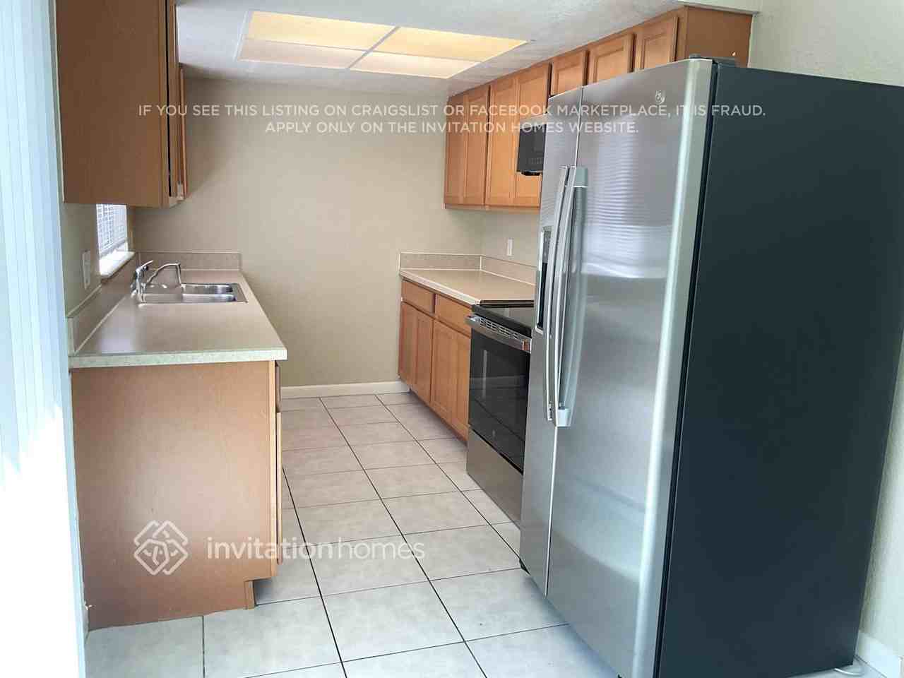2506 Newbolt Dr - Photo 4 of 12