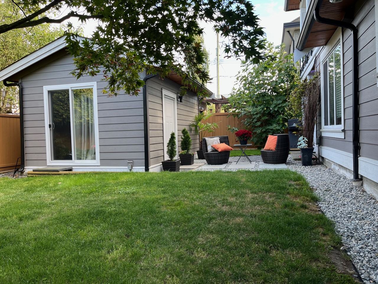 4890 55B Street - Photo 3 of 22