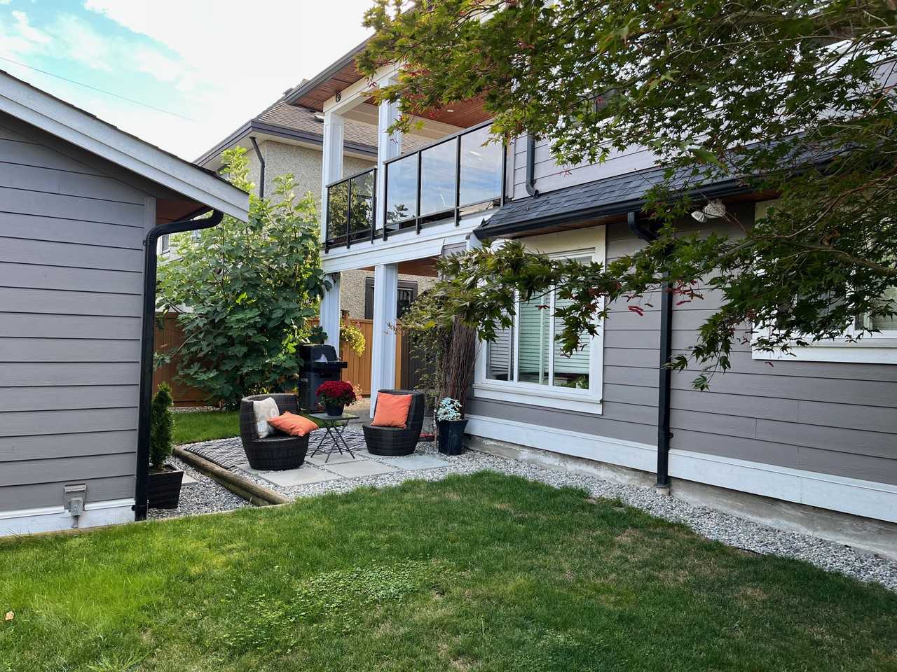 4890 55B Street - Photo 2 of 22