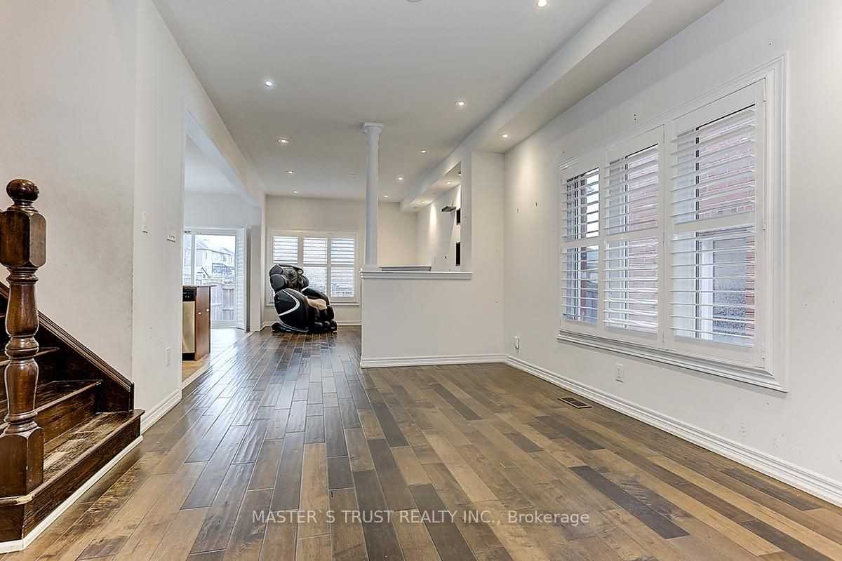 12 Glenbar Gardens - Photo 5 of 33