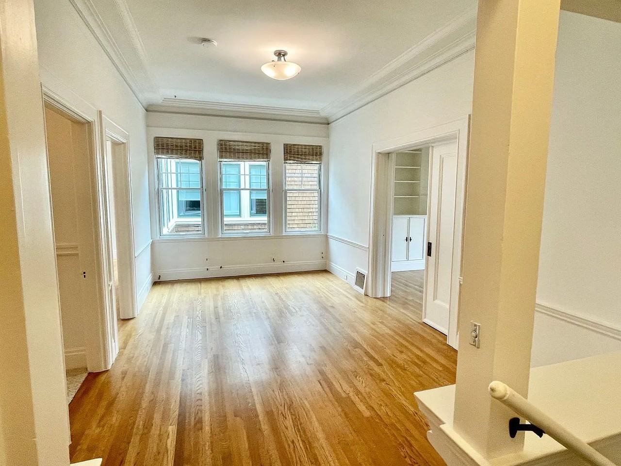 2654 Union St - Photo 5 of 21