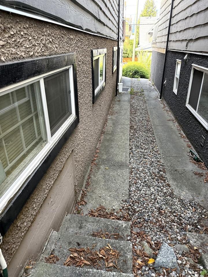 3589 West 18th Avenue - Photo 4 of 16