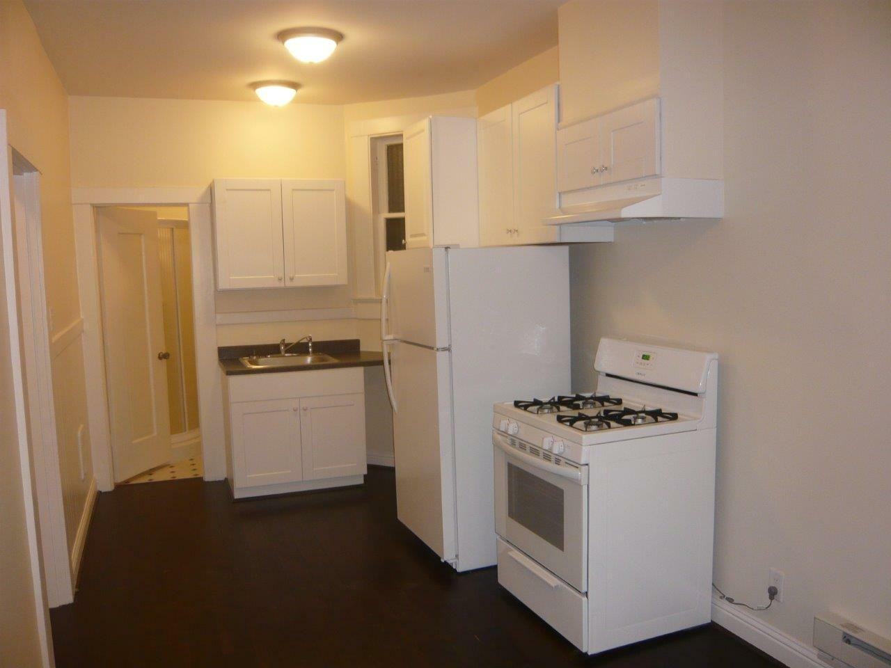 1440 Sacramento St #1 - Photo 6 of 7