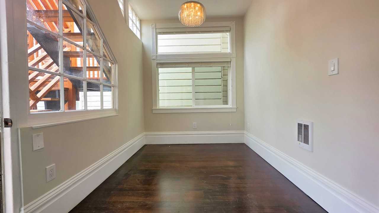 544 Lyon St - Photo 5 of 10