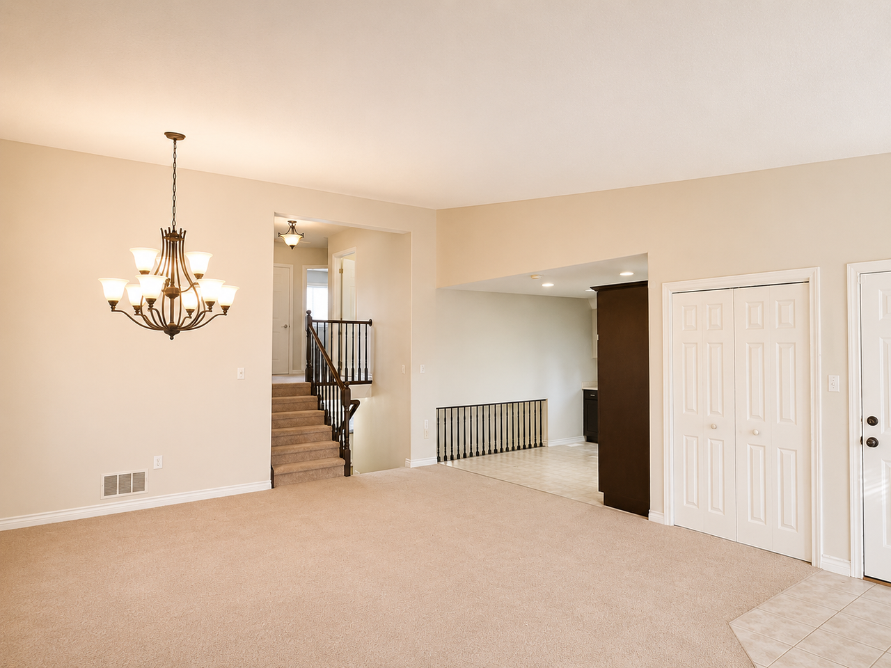 6913 Kelly Dr - Photo 6 of 15