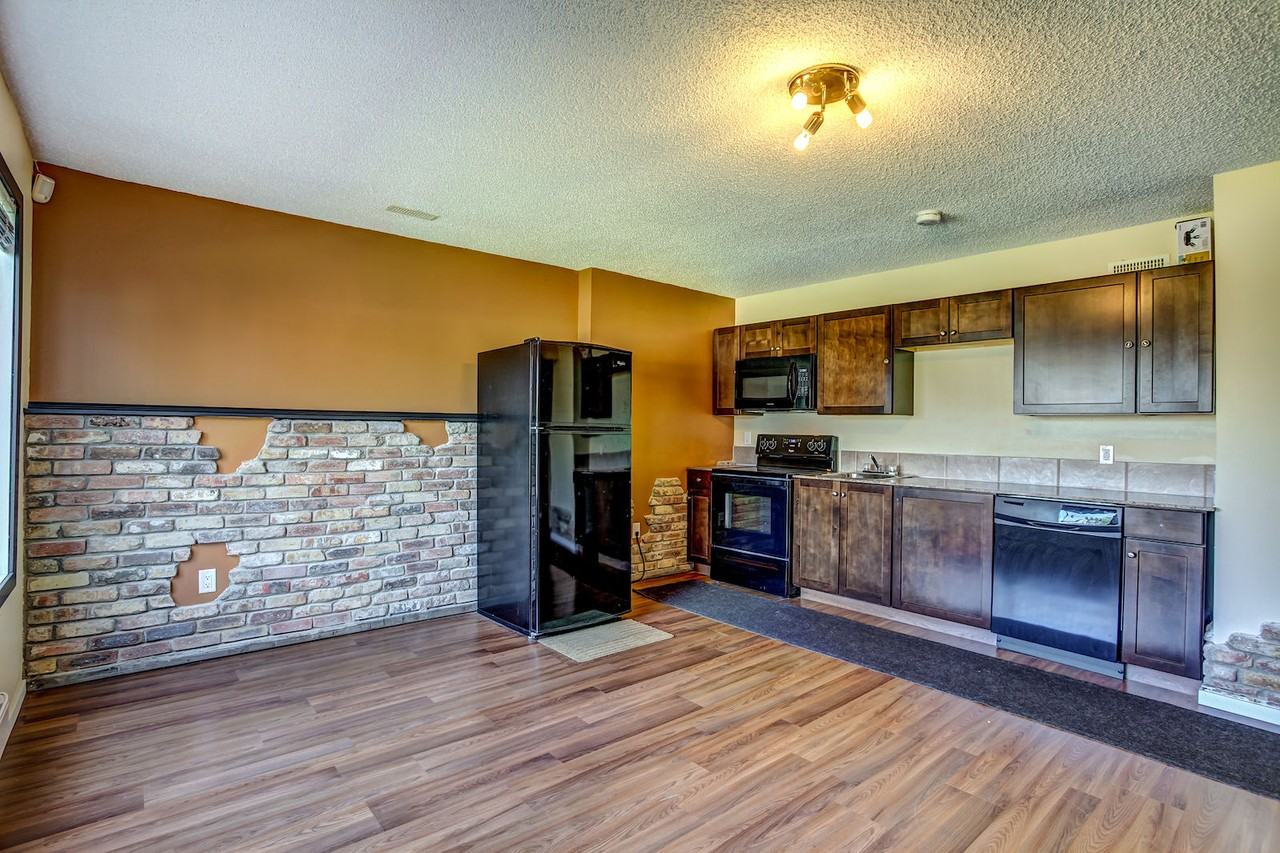 Lwr, 169 Shawbrooke Green Southwest - Photo 5 of 15