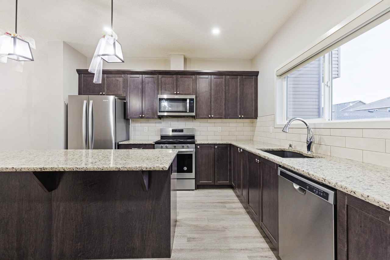 153 Corner Ridge Mews Ne - Photo 2 of 17
