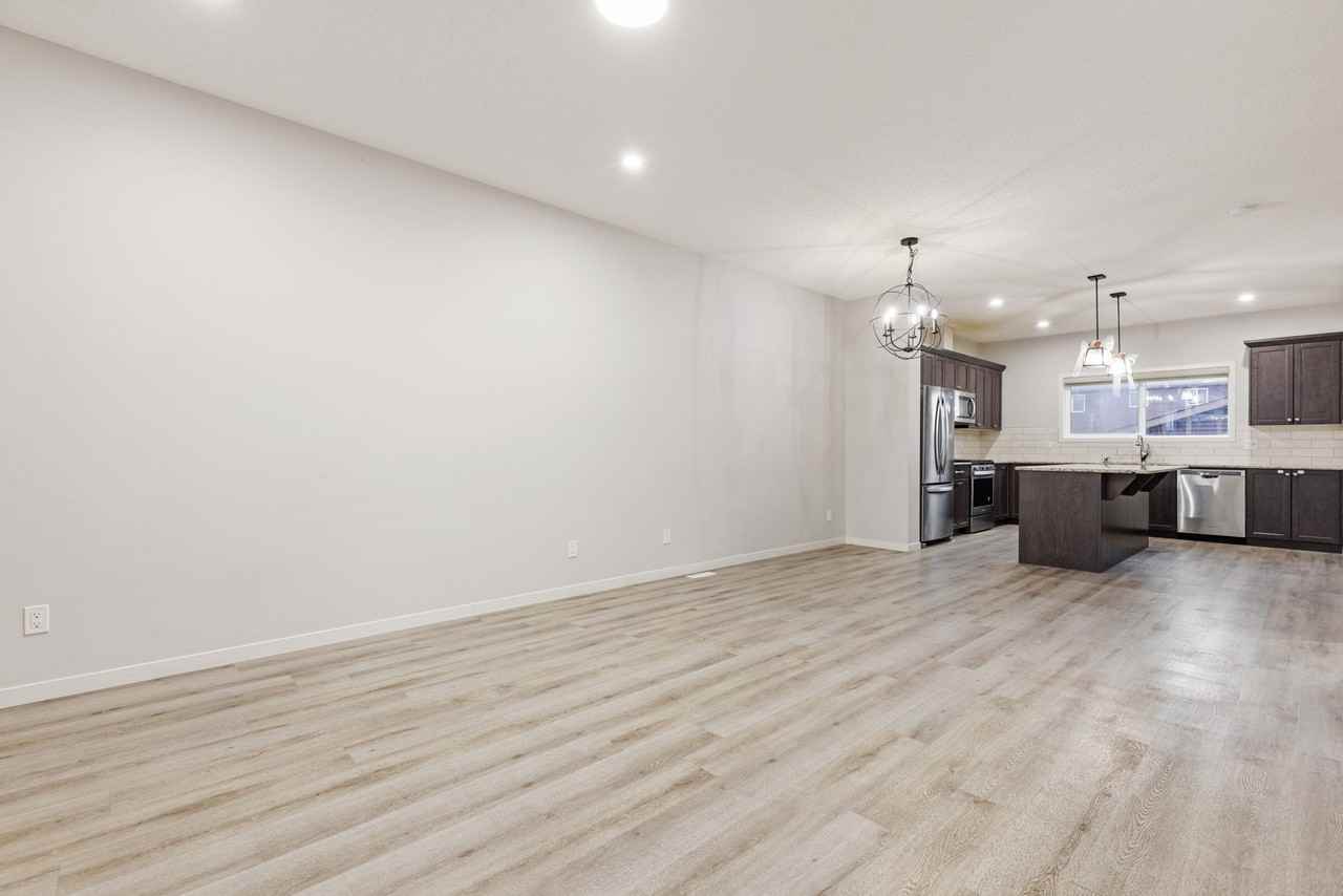 153 Corner Ridge Mews Ne - Photo 4 of 17