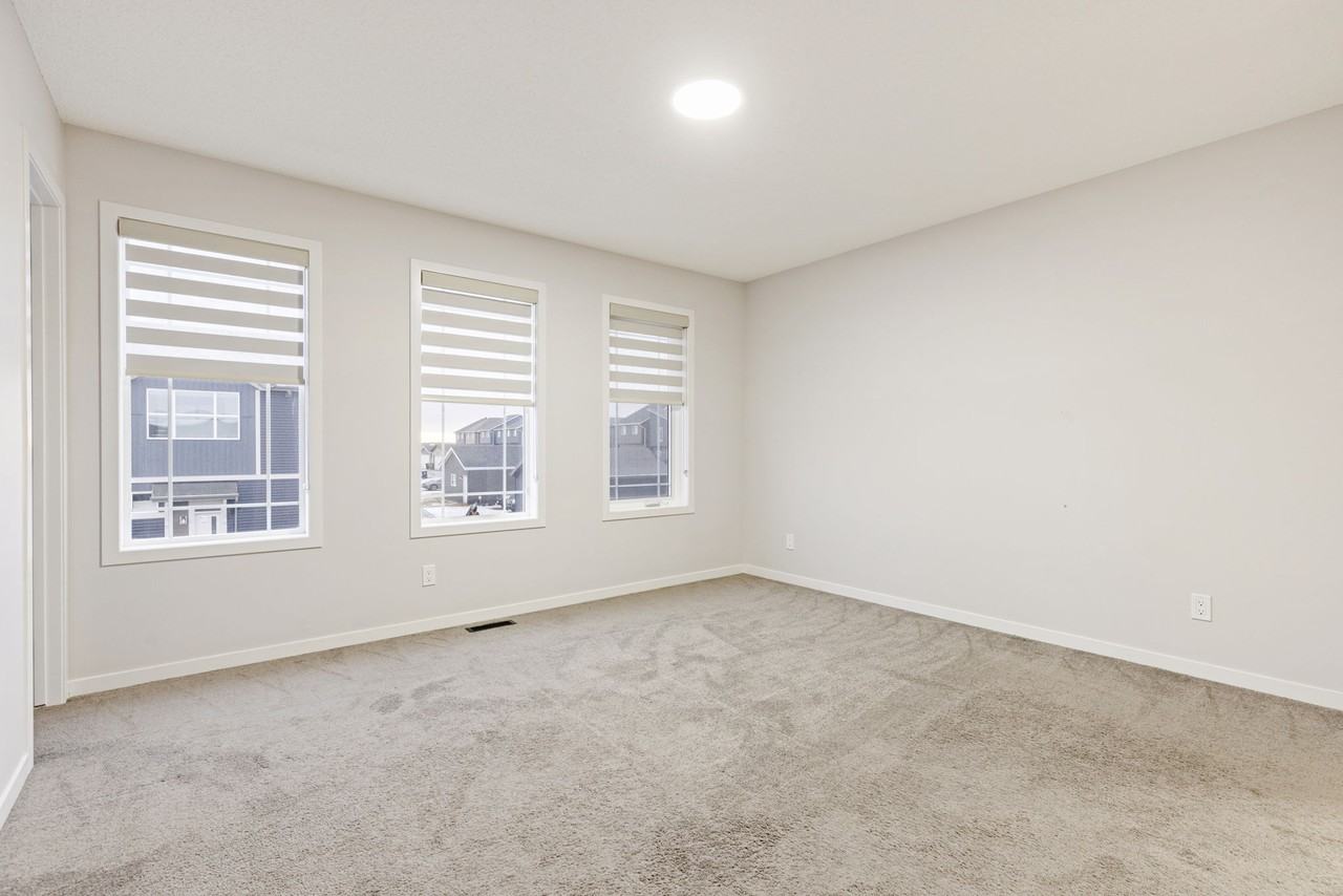 153 Corner Ridge Mews Ne - Photo 7 of 17