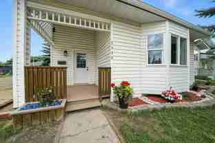 3732 47 St - Photo 1 of 1