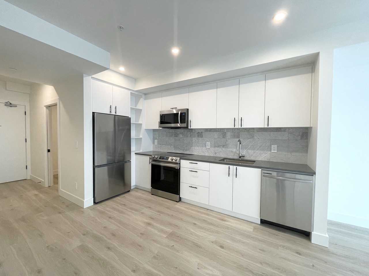 1456 Johnston Road #402 - Photo 2 of 12
