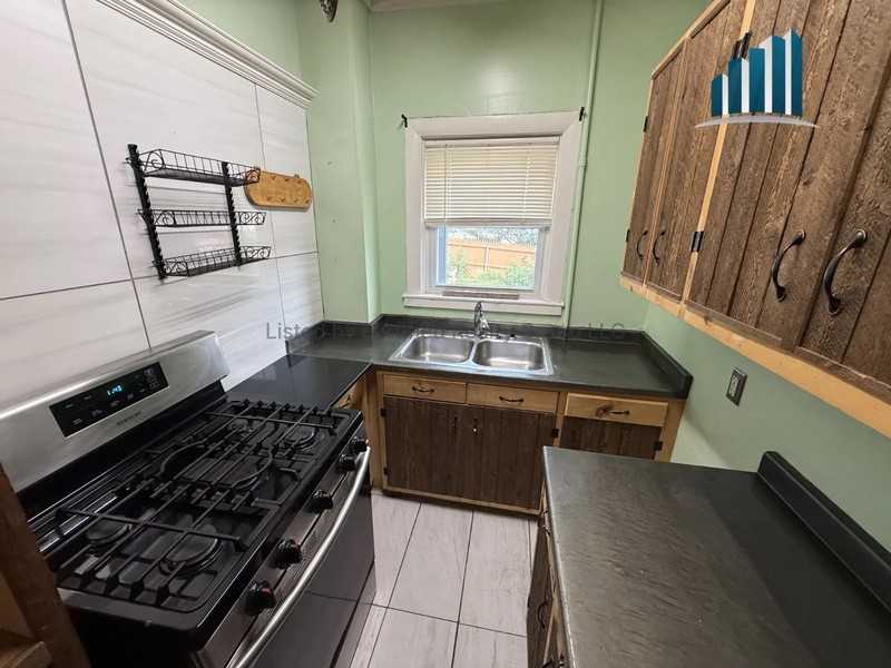 294 Cambridge St #1 - Photo 4 of 21