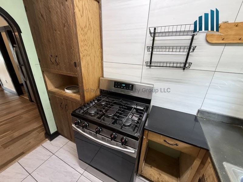 294 Cambridge St #1 - Photo 6 of 21