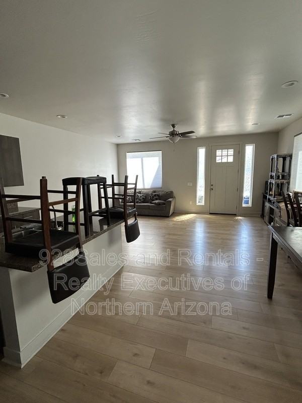 2107 N West St #1 - Photo 5 of 17