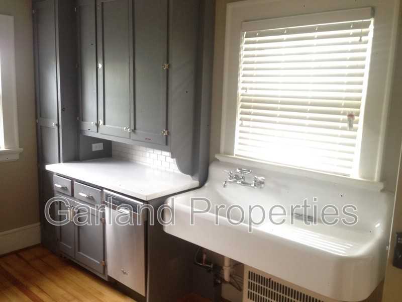 356 Walnut Ave Sw ##Sw - Photo 3 of 11