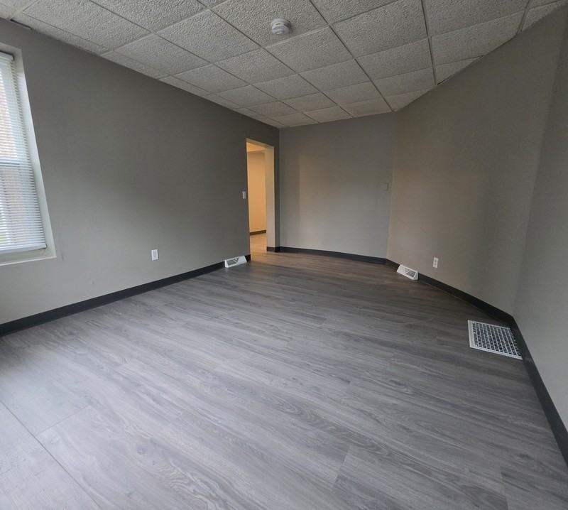 317 Morris St - Photo 5 of 20
