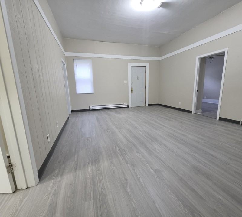 149 Central Ave - Photo 4 of 11