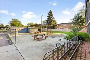 1024 Stephens Ave #1 - Photo 1 of 1