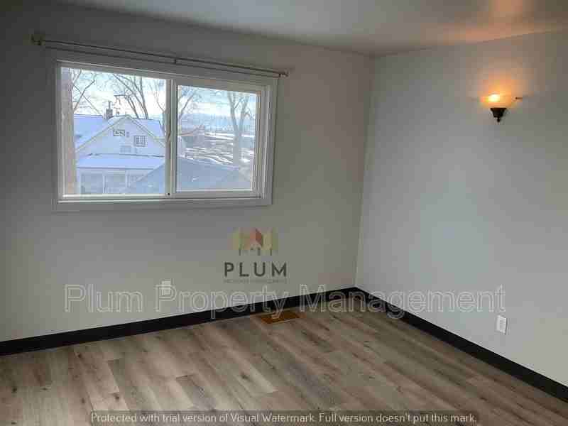 1024 Stephens Ave #1 - Photo 5 of 8