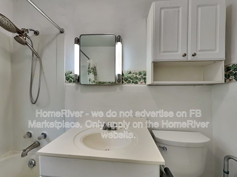 1130 Kings Ln - Photo 5 of 17