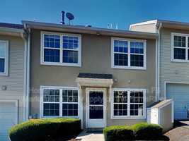 featured image of 26 Court Ln
