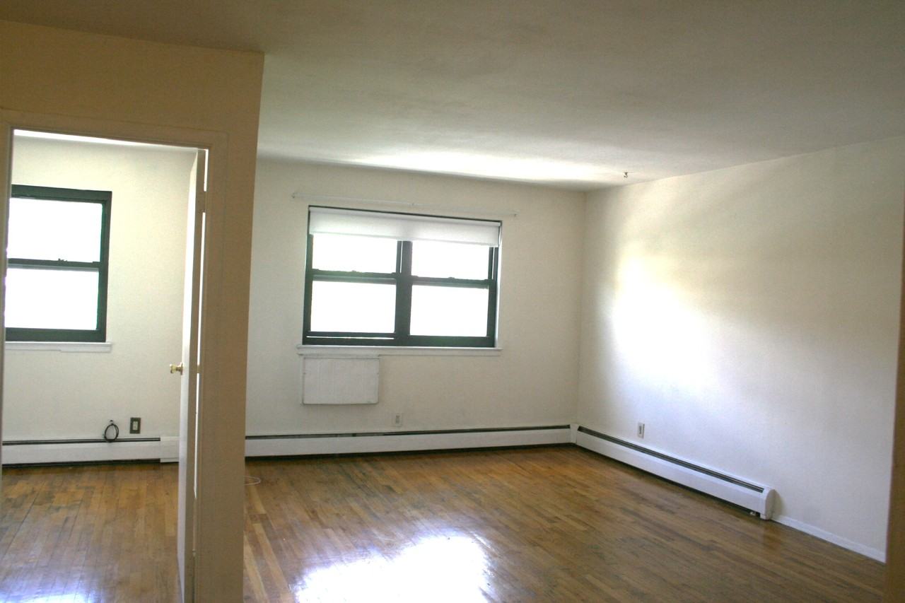 31-48 48th Street #3 - Photo 5 of 14