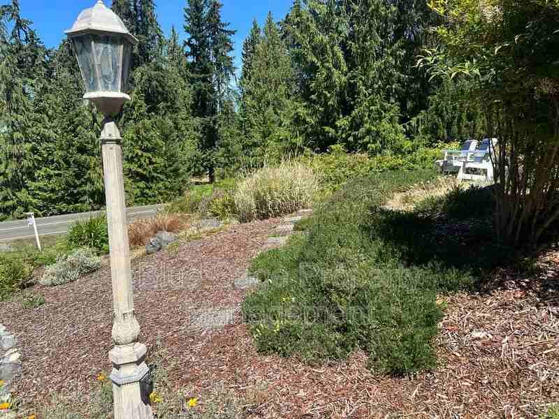 306 Taylor Blvd - Photo 2 of 26