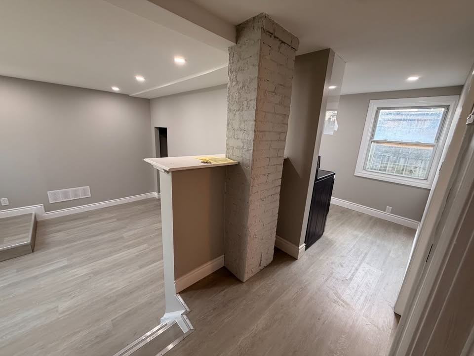110 Haig Street - Photo 7 of 8