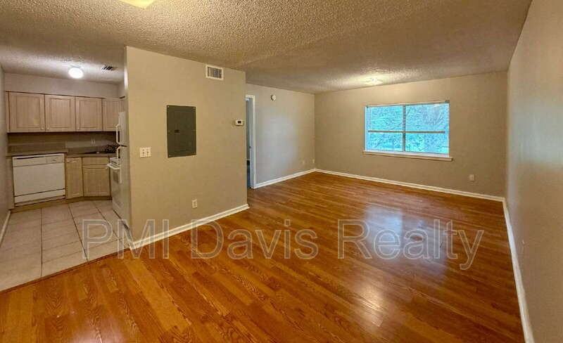 1845 Lindberg Dr #21 - Photo 2 of 24