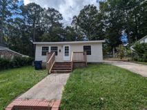 1420 Hooker St - Photo 1 of 1