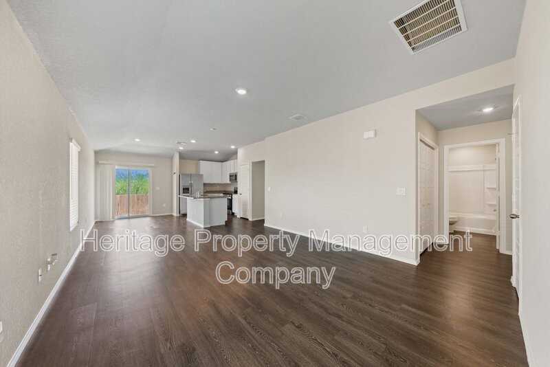 8718 Broad Wing Dr - Photo 5 of 36