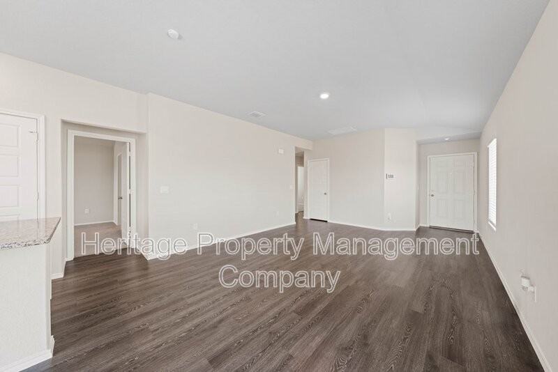 8718 Broad Wing Dr - Photo 6 of 36